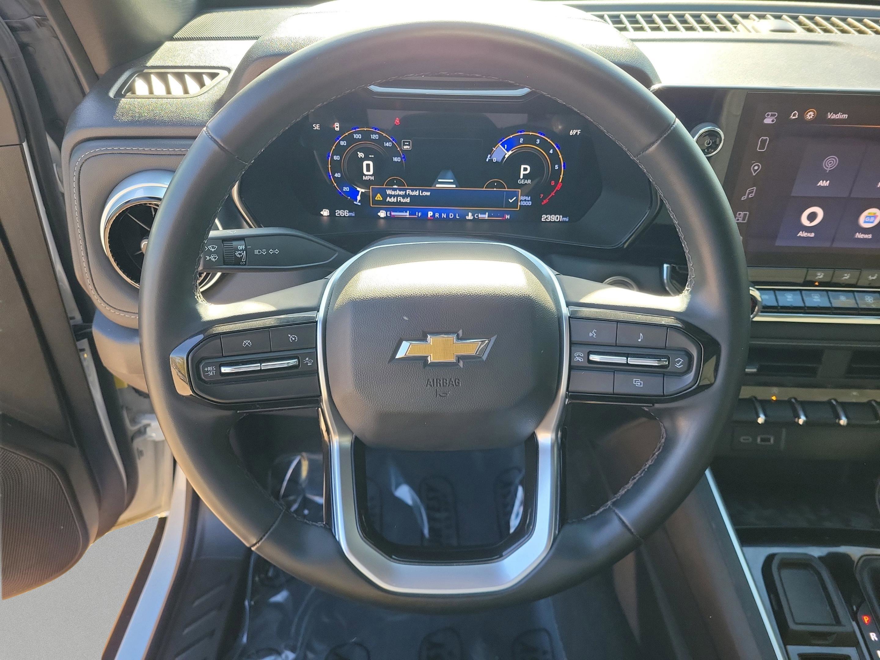 Used 2024 Chevrolet Colorado LT w/ LT Convenience Package image 23