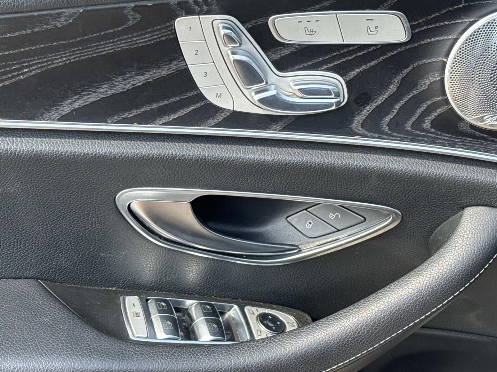 Used 2017 Mercedes-Benz E 400 4MATIC Wagon image 20