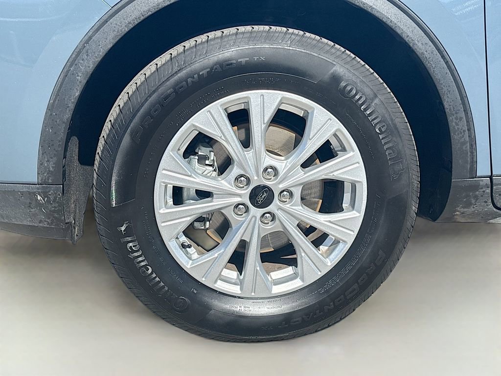 Used 2025 Ford Escape Active AWD/4WD image 28