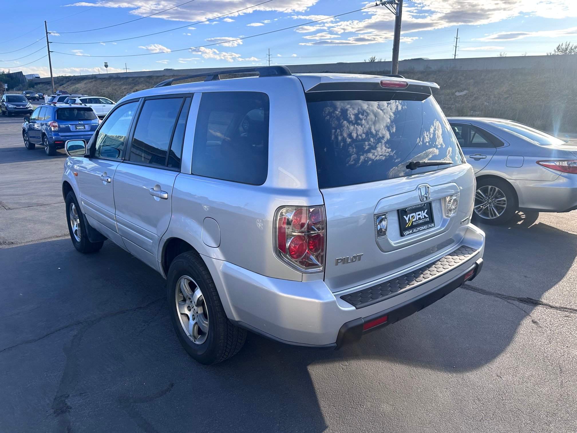 Used 2008 Honda Pilot EX image 4