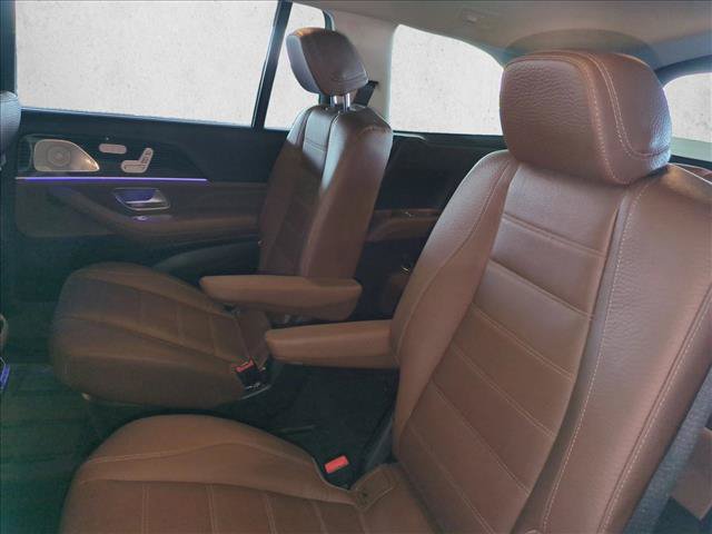 Used 2024 Mercedes-Benz GLS 580 4MATIC image 19