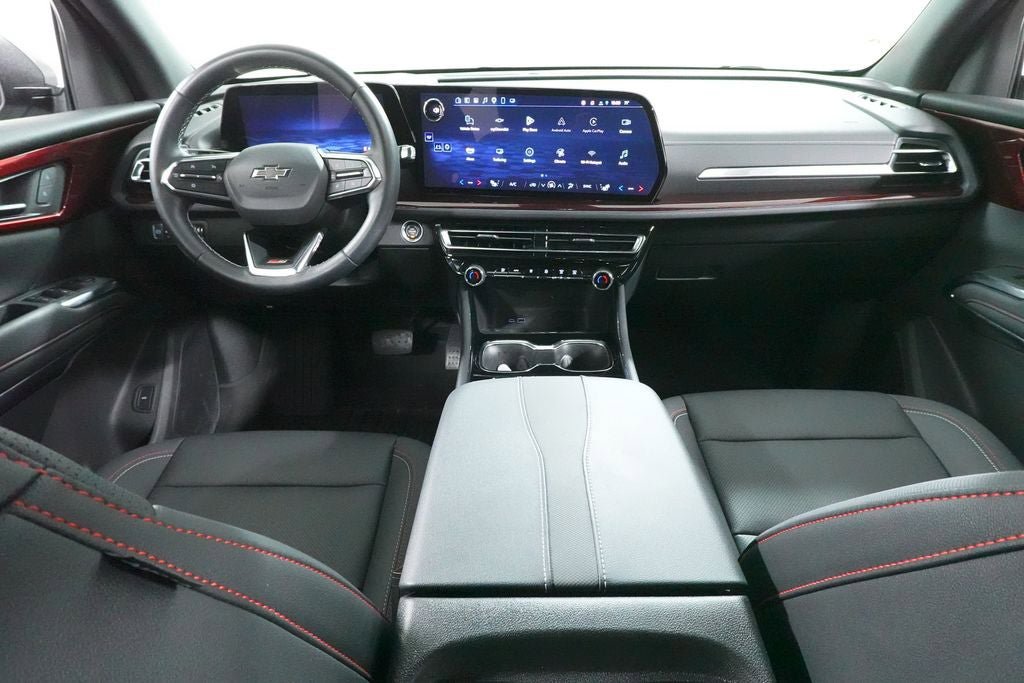 Used 2025 Chevrolet Traverse Z71 w/ Driver Confidence Package AWD/4WD image 11