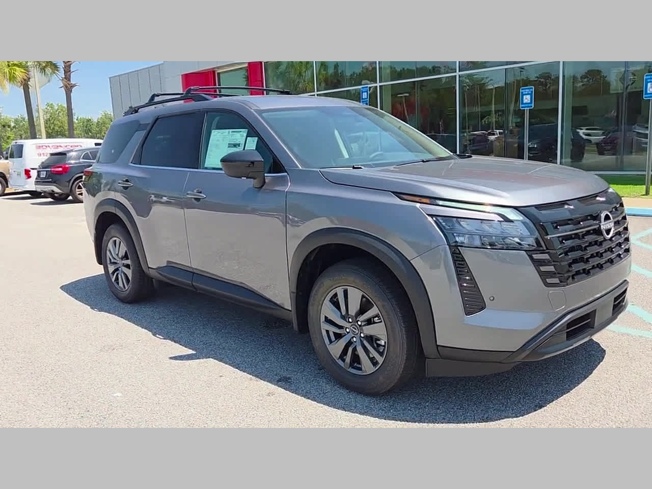 New 2026 Nissan Pathfinder SV w/ Cargo Package FWD image 17