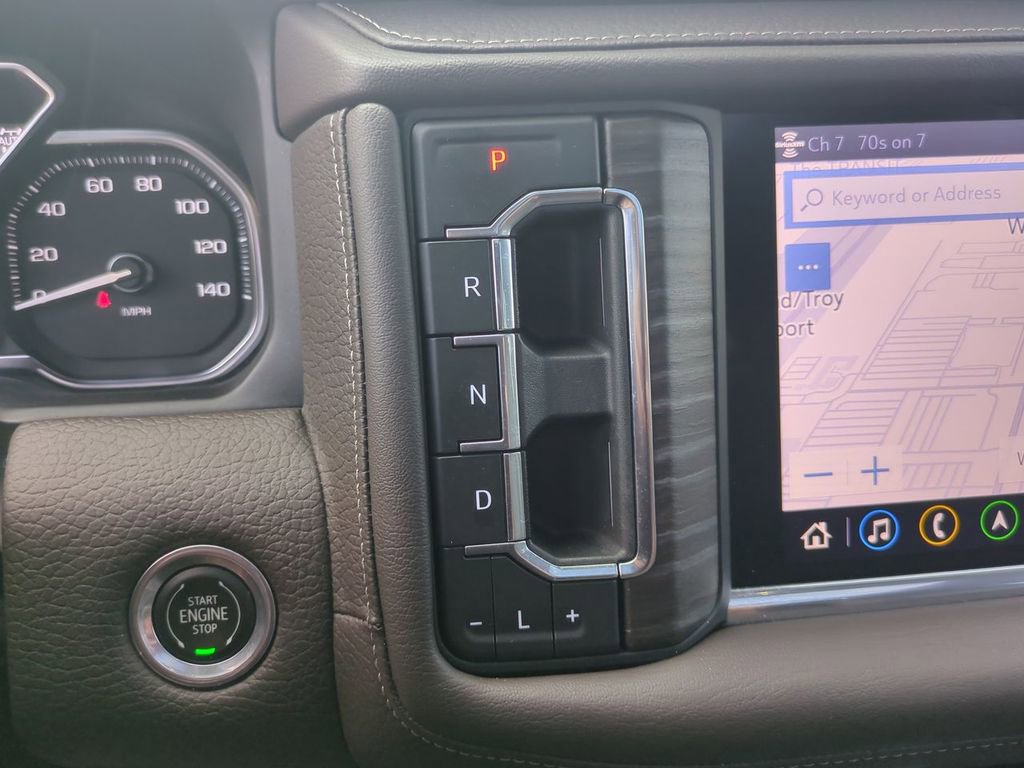 Used 2021 GMC Yukon Denali w/ Denali Premium Package image 36