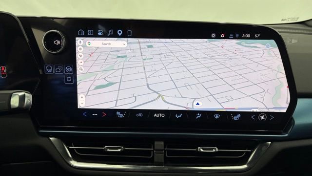 New 2026 Chevrolet Equinox EV LT FWD image 32
