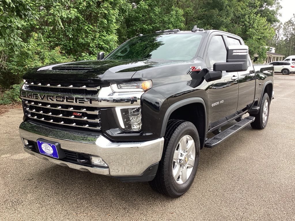Used 2022 Chevrolet Silverado 2500 LTZ AWD/4WD image 3