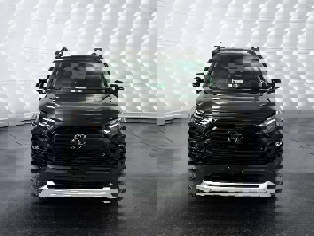 Used 2024 Toyota RAV4 Adventure AWD/4WD image 2