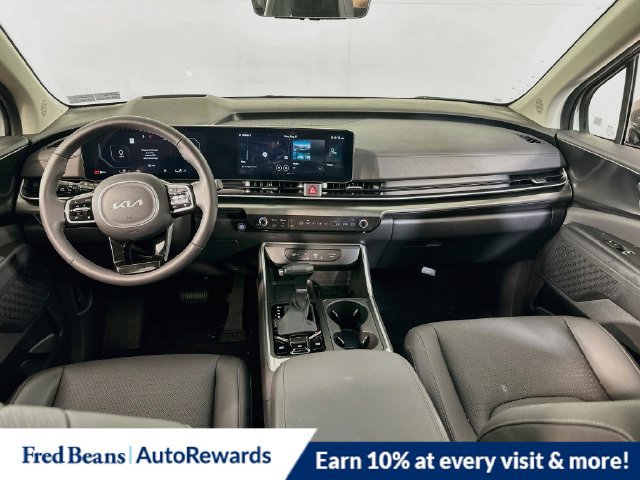 New 2025 Kia Carnival SX Prestige FWD image 14