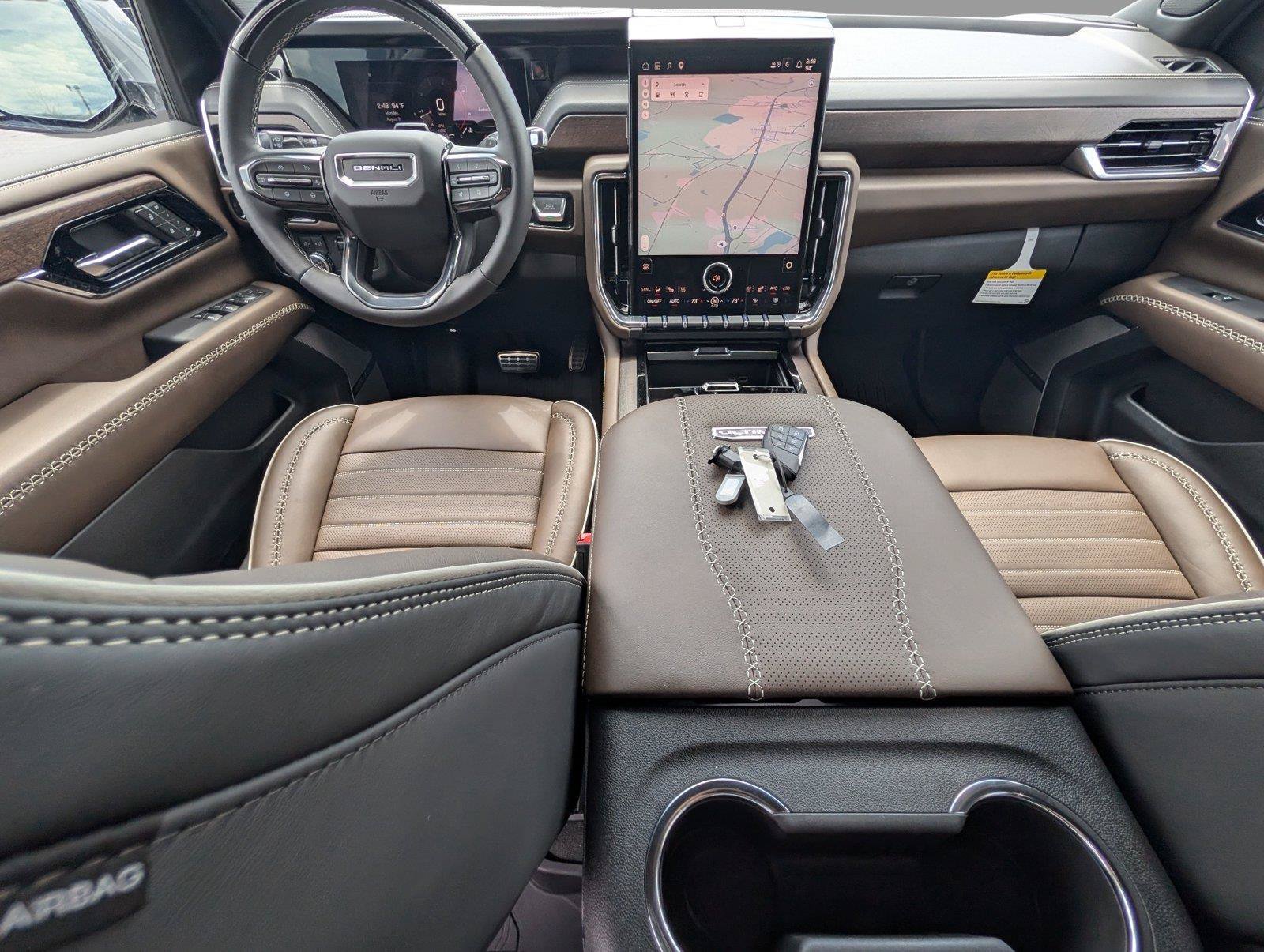 New 2026 GMC Yukon XL Denali Ultimate w/ LPO, Floor Liner Package AWD/4WD image 32