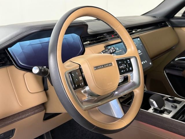 Used 2023 Land Rover Range Rover Autobiography AWD/4WD image 18