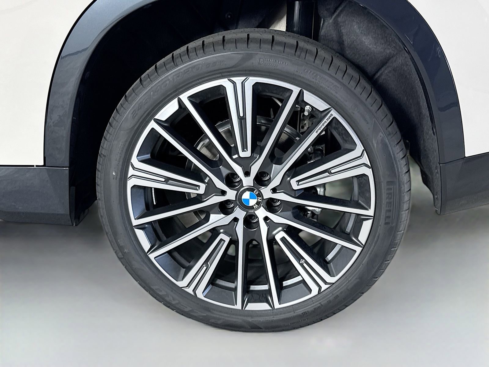 Used 2026 BMW X1 xDrive28i w/ Convenience Package image 32