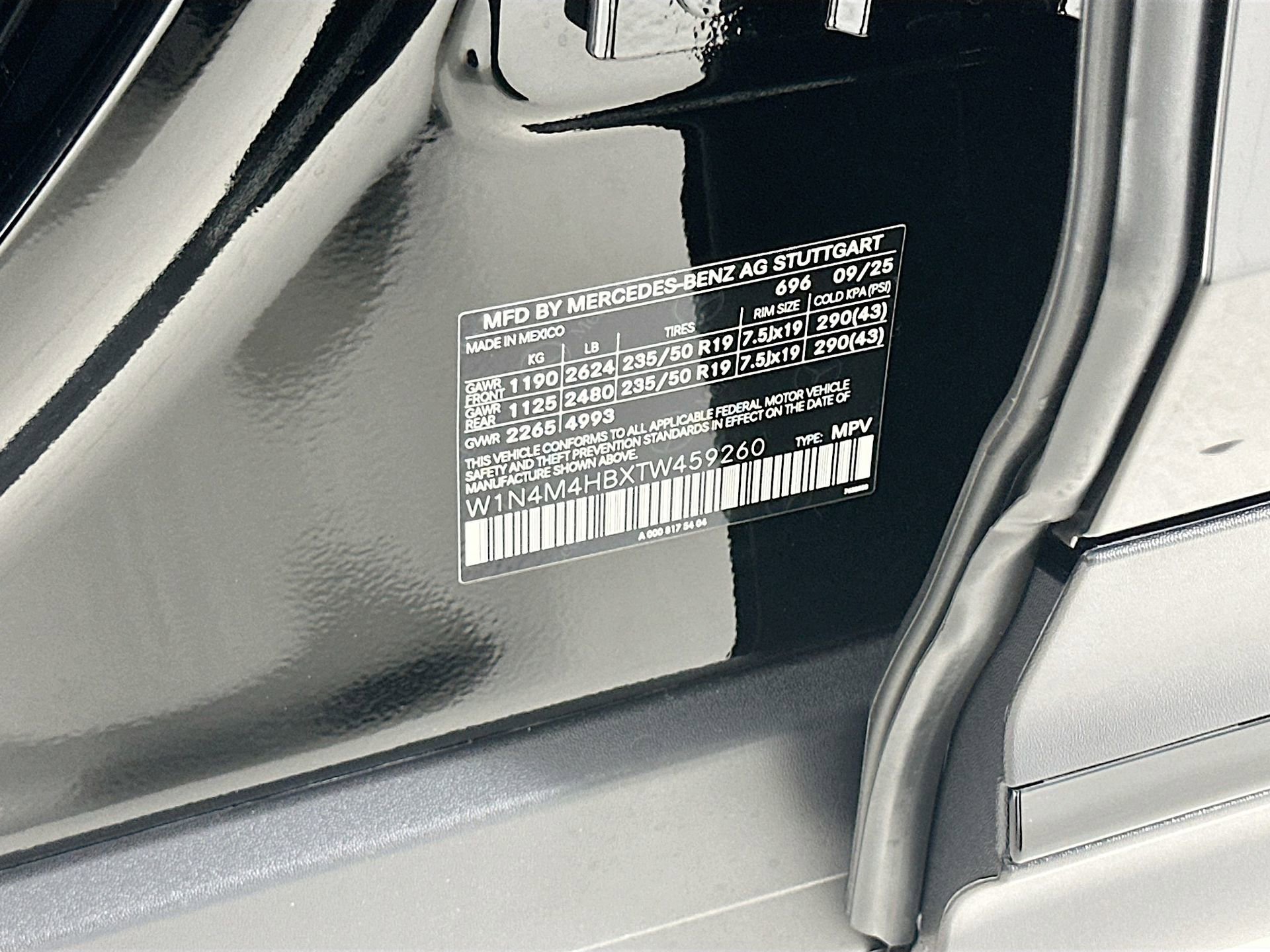 New 2026 Mercedes-Benz GLB 250 4MATIC image 35