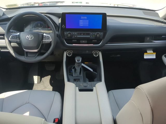 New 2026 Toyota Grand Highlander FWD image 15