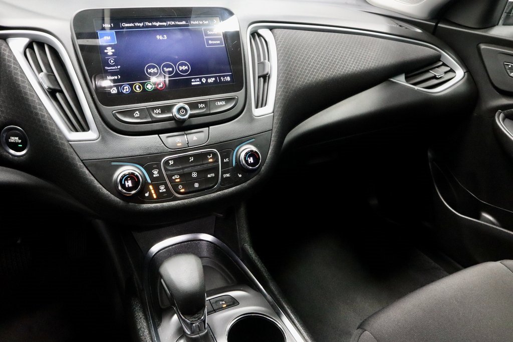 Used 2024 Chevrolet Malibu LT image 29