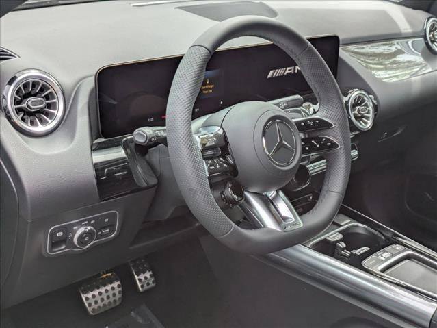New 2026 Mercedes-Benz GLA 35 AMG 4MATIC image 3