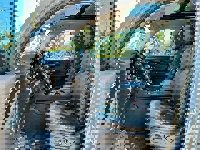 Used 2023 Honda Pilot Touring image 8