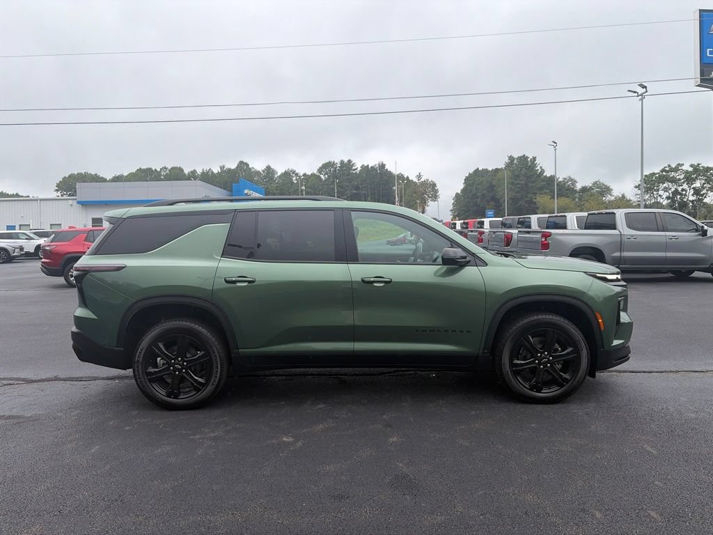 New 2027 Chevrolet Traverse LT w/ Midnight/Sport Edition AWD/4WD image 9