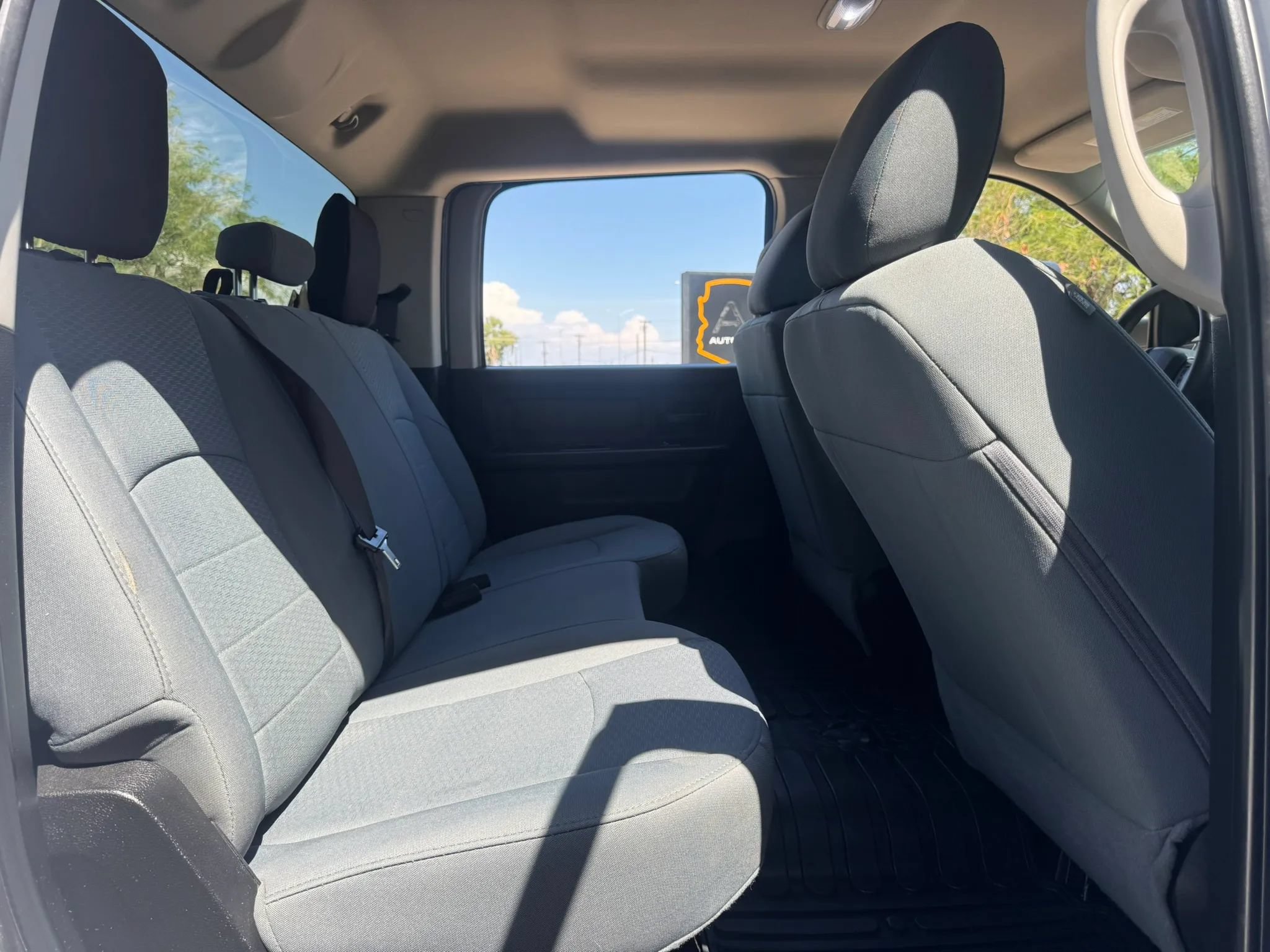 Used 2017 RAM 3500 Tradesman w/ Chrome Appearance Group AWD/4WD image 34
