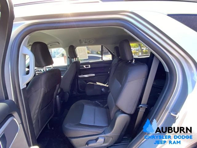 Used 2022 Ford Explorer XLT AWD/4WD image 23