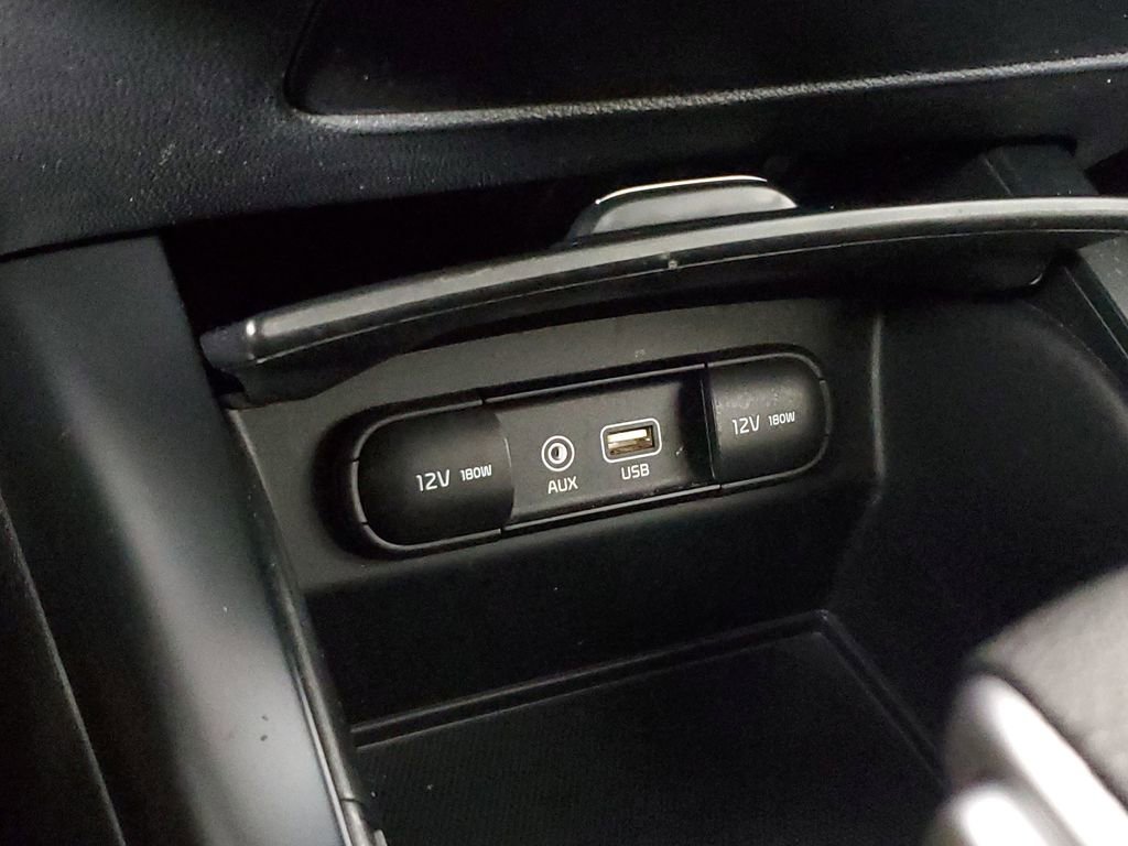 Used 2020 Kia Sorento LX FWD image 15