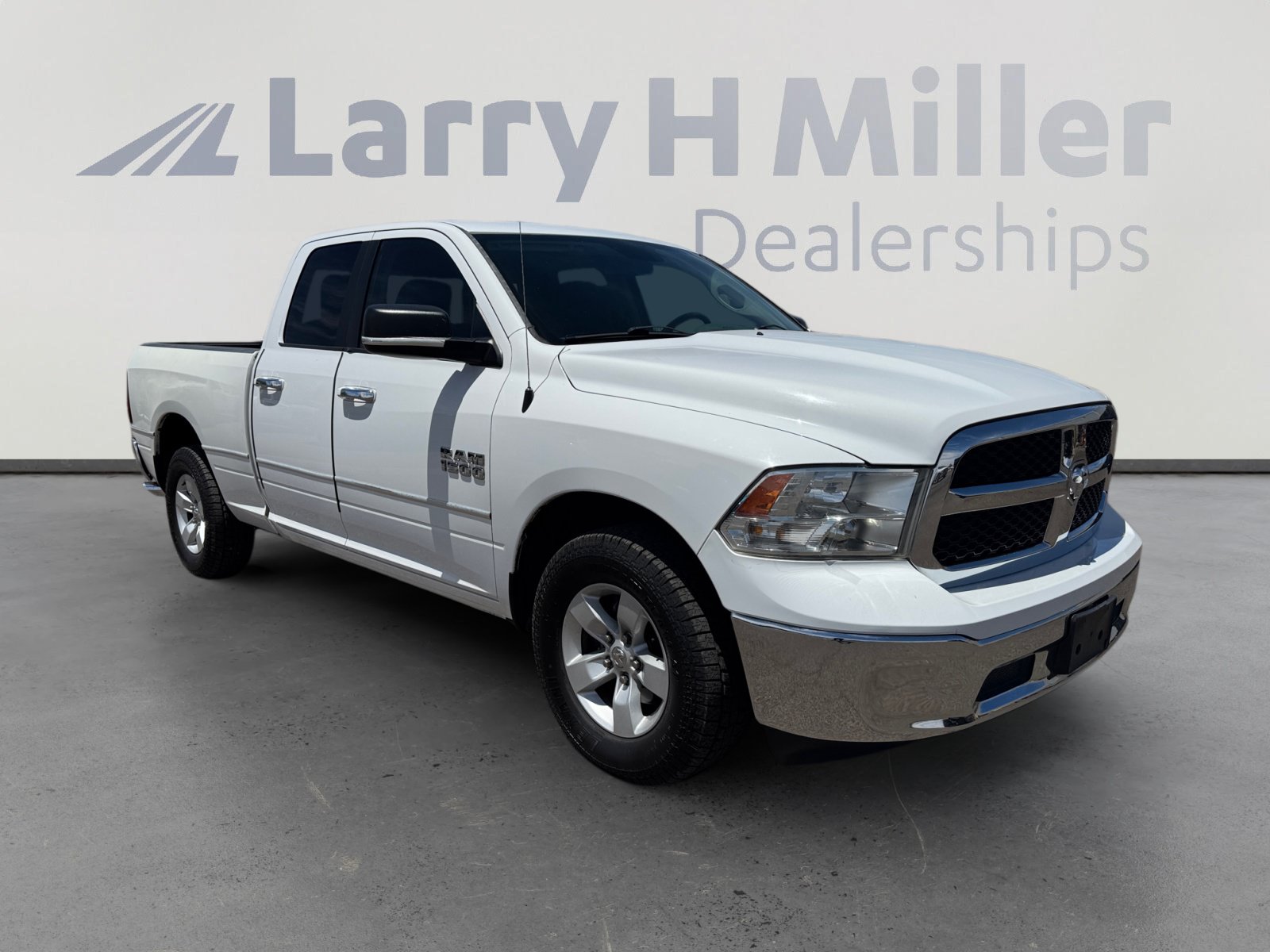 Used 2017 RAM 1500 Classic SLT RWD image 7