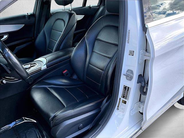 Used 2018 Mercedes-Benz C 300 C 300 image 27