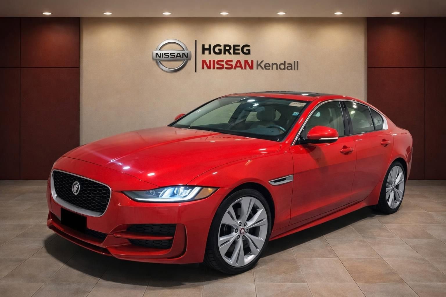 Used 2020 Jaguar XE S RWD image 3