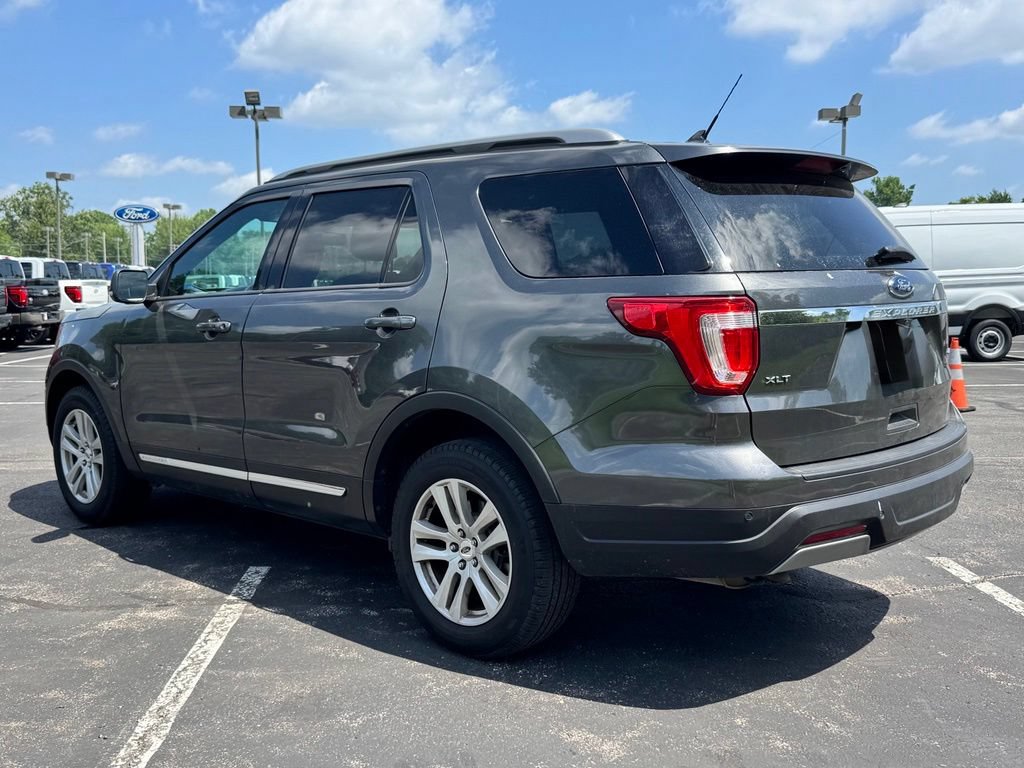 Certified 2019 Ford Explorer XLT w/ Equipment Group 202A AWD/4WD image 8