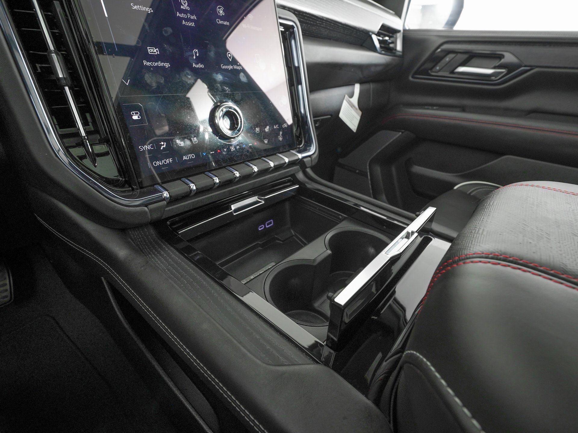 Used 2026 GMC Yukon XL AT4 Ultimate image 26