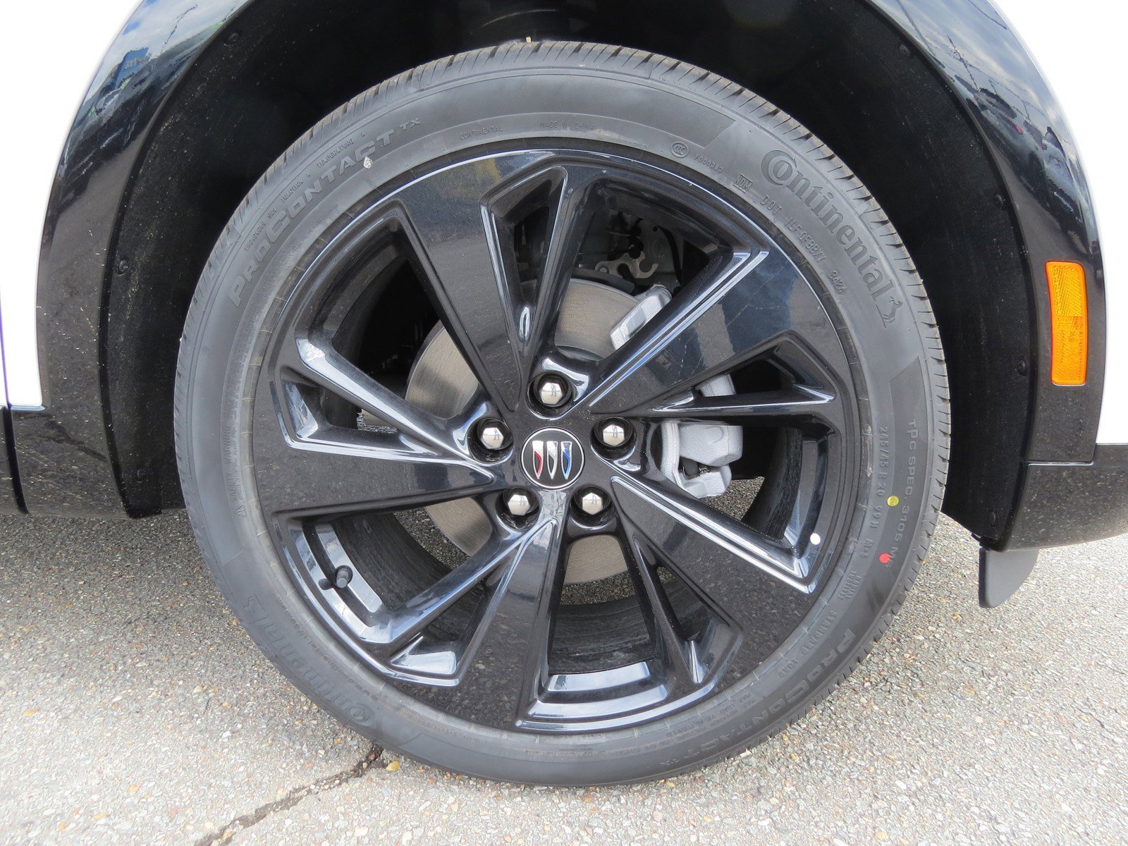 New 2025 Buick Envision Sport Touring image 10