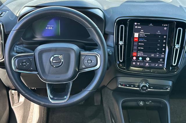 Certified 2023 Volvo XC40 Recharge Ultimate w/ Protection Package Premier AWD/4WD image 15