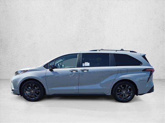 New 2026 Toyota Sienna XSE FWD image 5