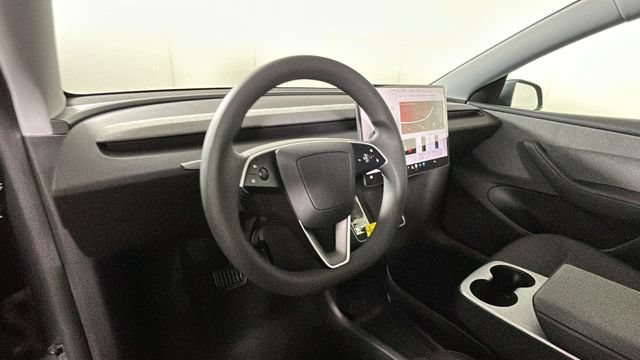 Used 2026 Tesla Model Y 2WD image 13