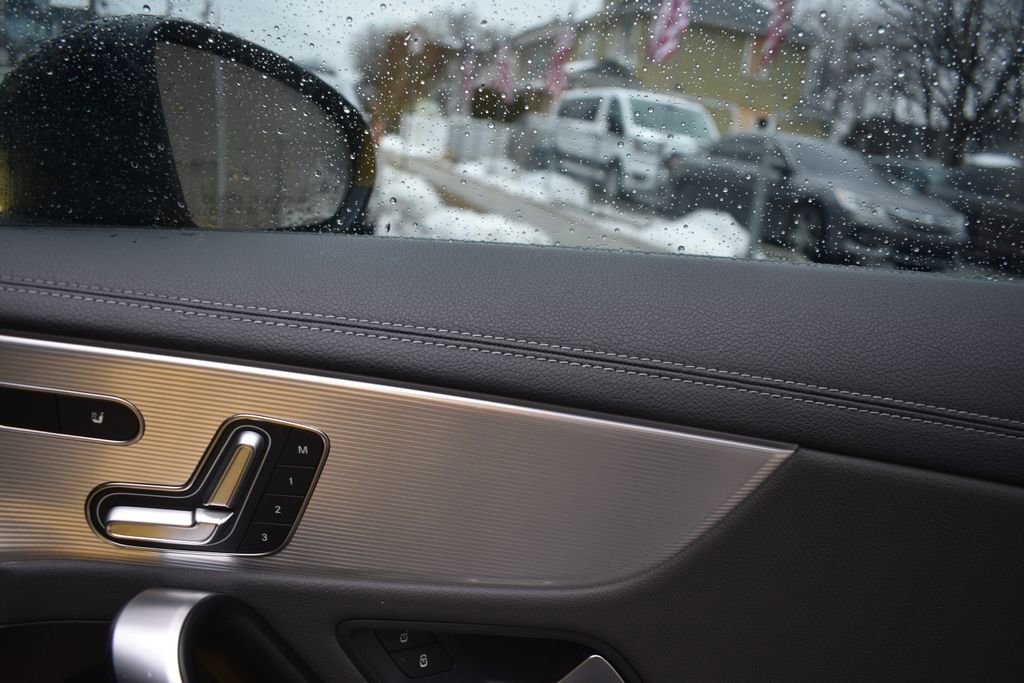 Used 2023 Mercedes-Benz CLA 35 AMG 4MATIC image 21