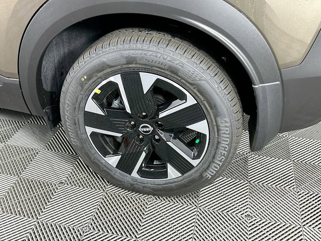 New 2026 Nissan Kicks SV w/ Cold Weather Package image 36