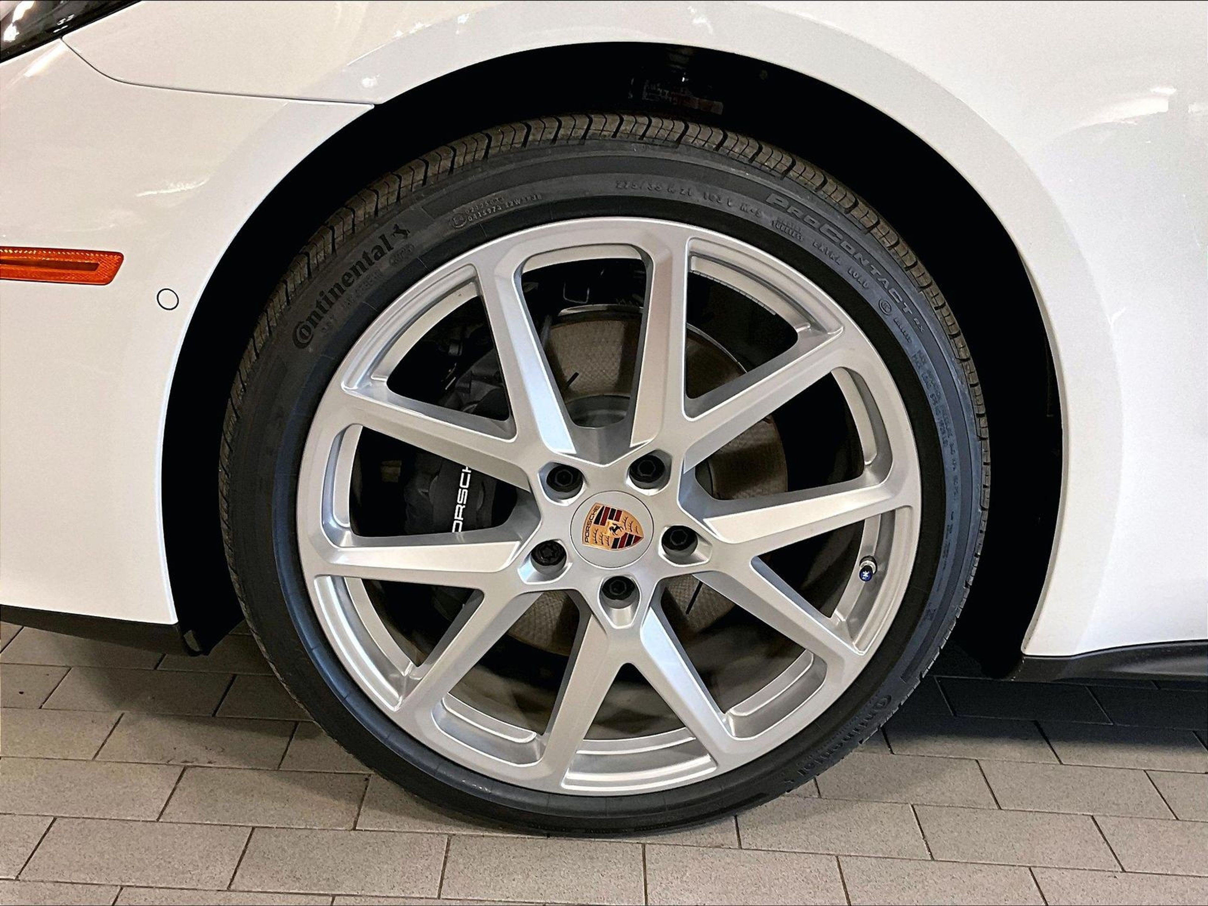 New 2026 Porsche Panamera 4 AWD/4WD image 13