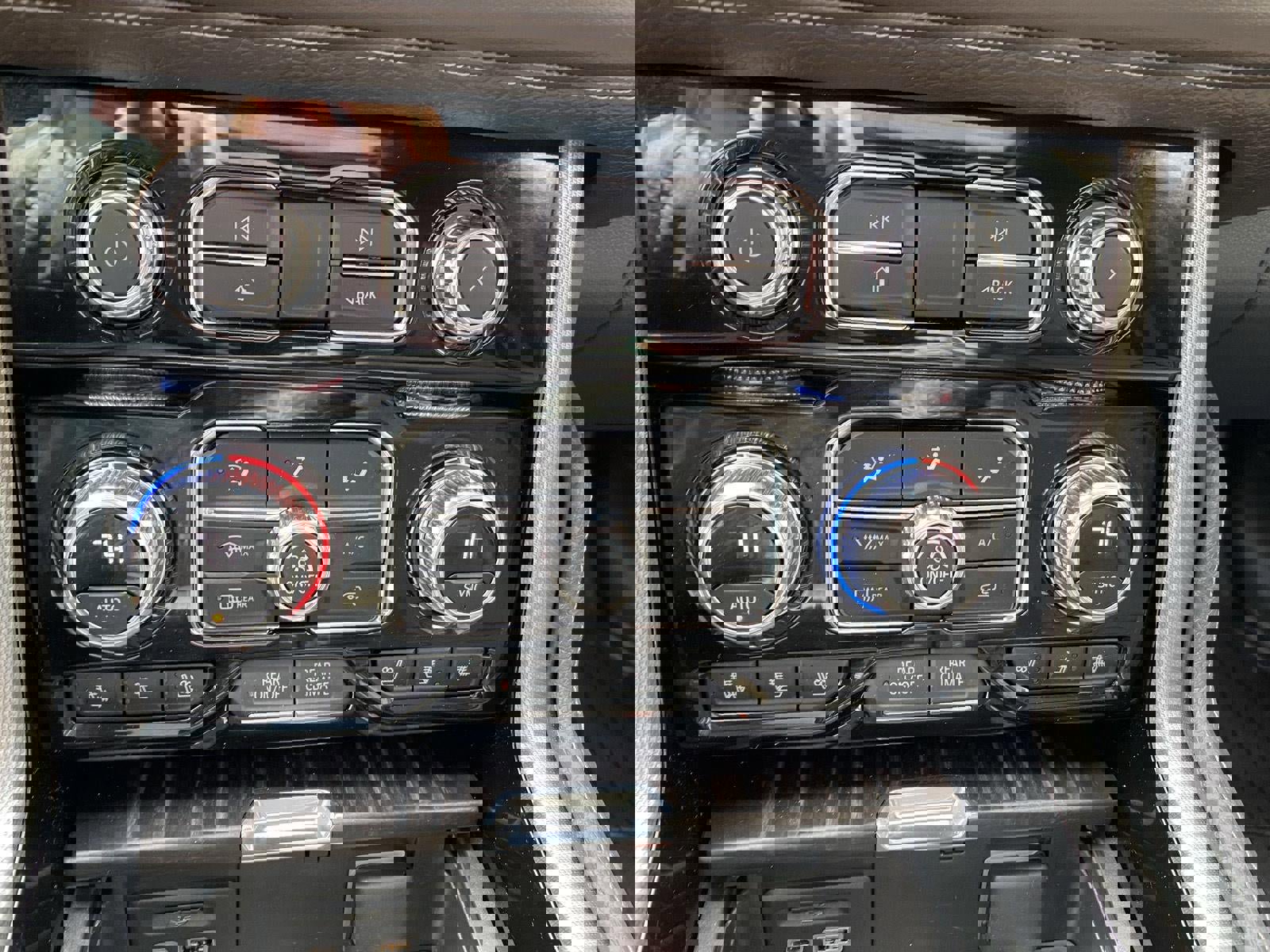 Used 2021 GMC Yukon Denali w/ Denali Premium Package image 50