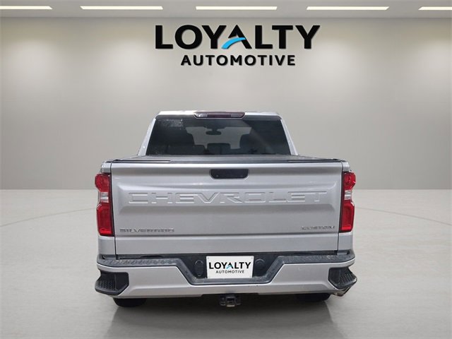 Used 2020 Chevrolet Silverado 1500 Custom w/ Custom Value Package image 4