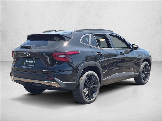 New 2026 Chevrolet Trax ACTIV w/ Driver Confidence Package FWD image 2