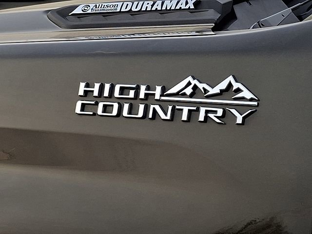 Used 2023 Chevrolet Silverado 3500 High Country image 28