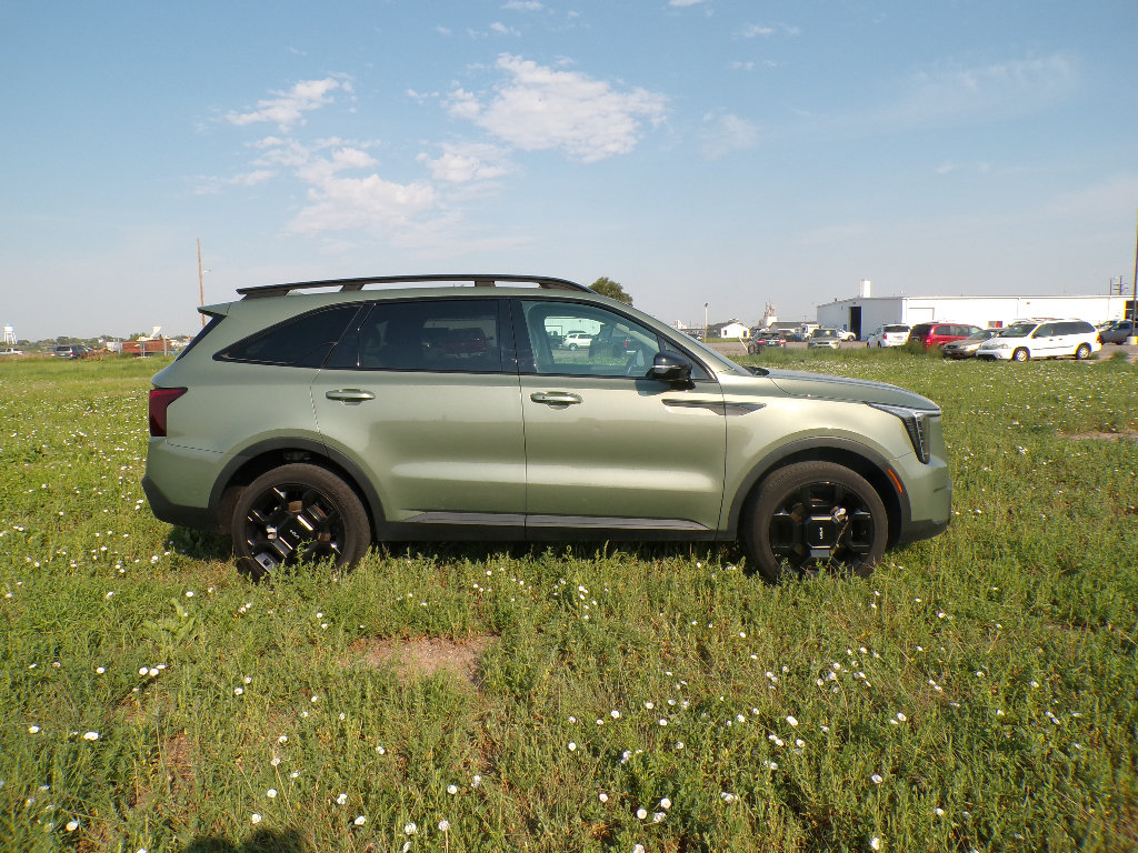 Used 2024 Kia Sorento X-Line EX AWD/4WD image 12