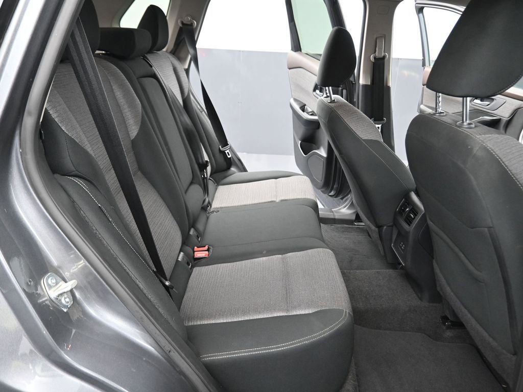 Used 2023 Nissan Rogue SV image 13