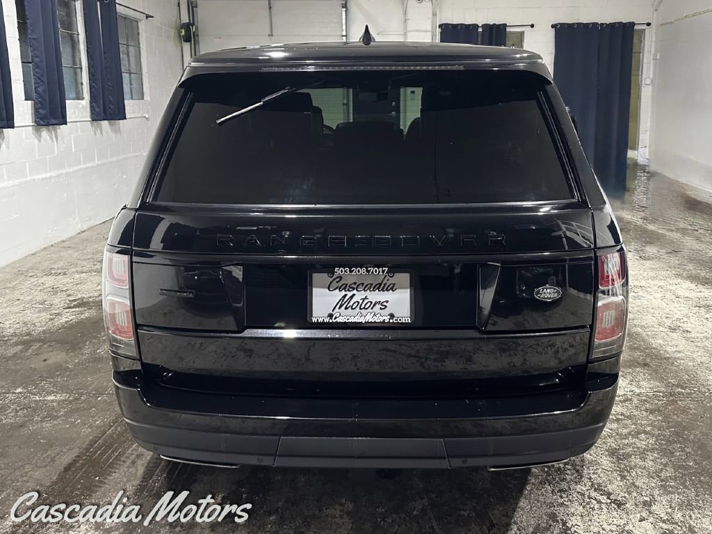 Used 2018 Land Rover Range Rover Autobiography image 6