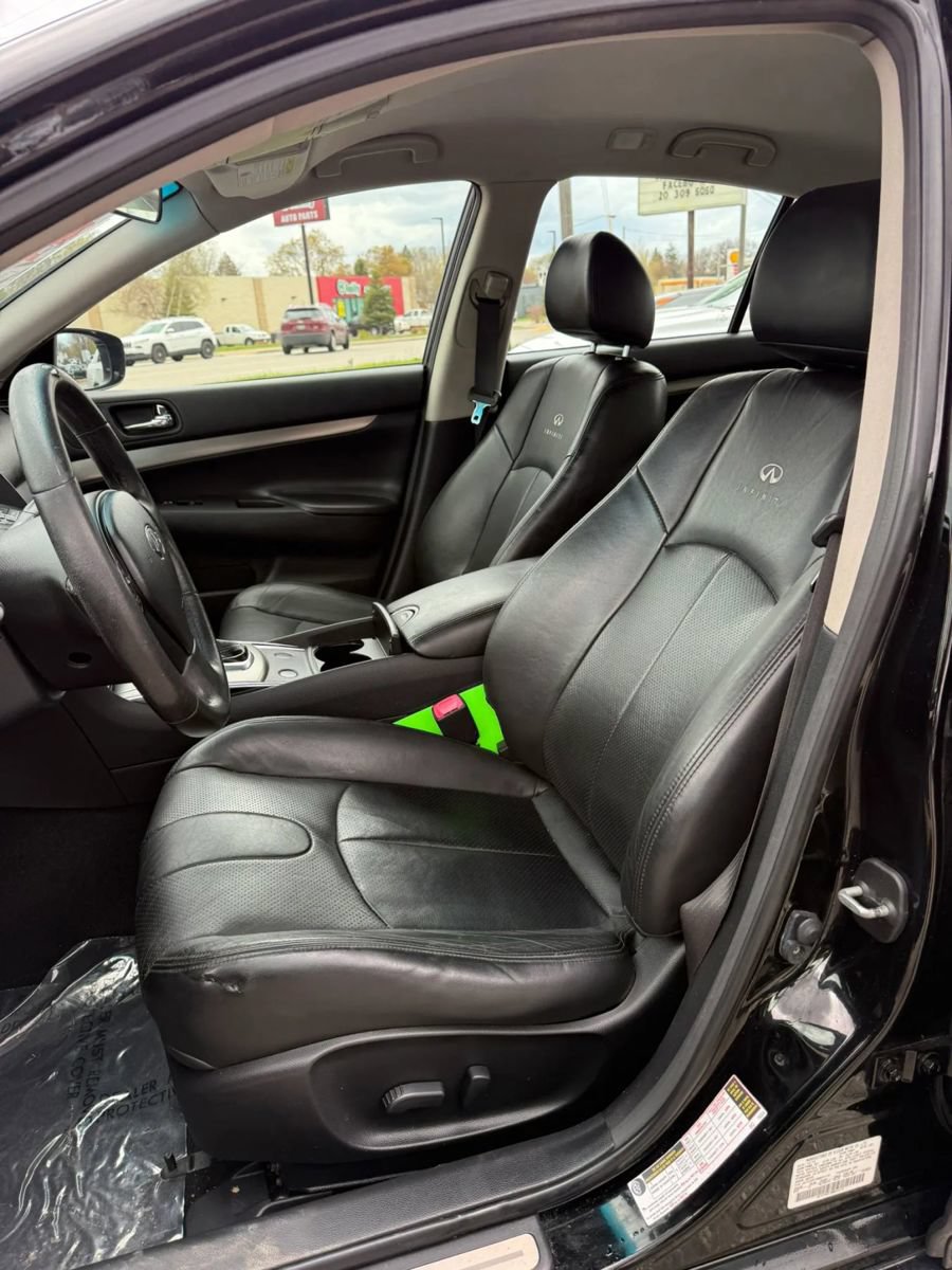 Used 2011 INFINITI G25 RWD image 10