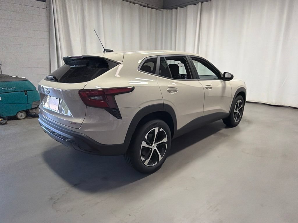 New 2026 Chevrolet Trax RS FWD image 5