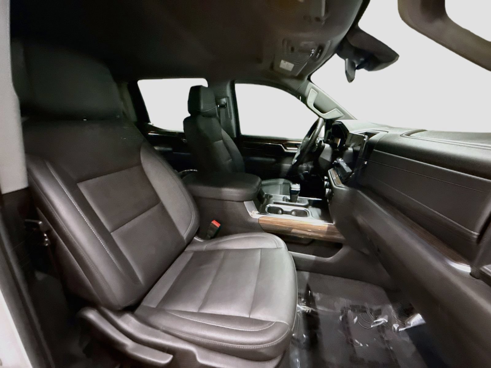 Used 2024 Chevrolet Silverado 1500 RST w/ All Star Edition Plus AWD/4WD image 32
