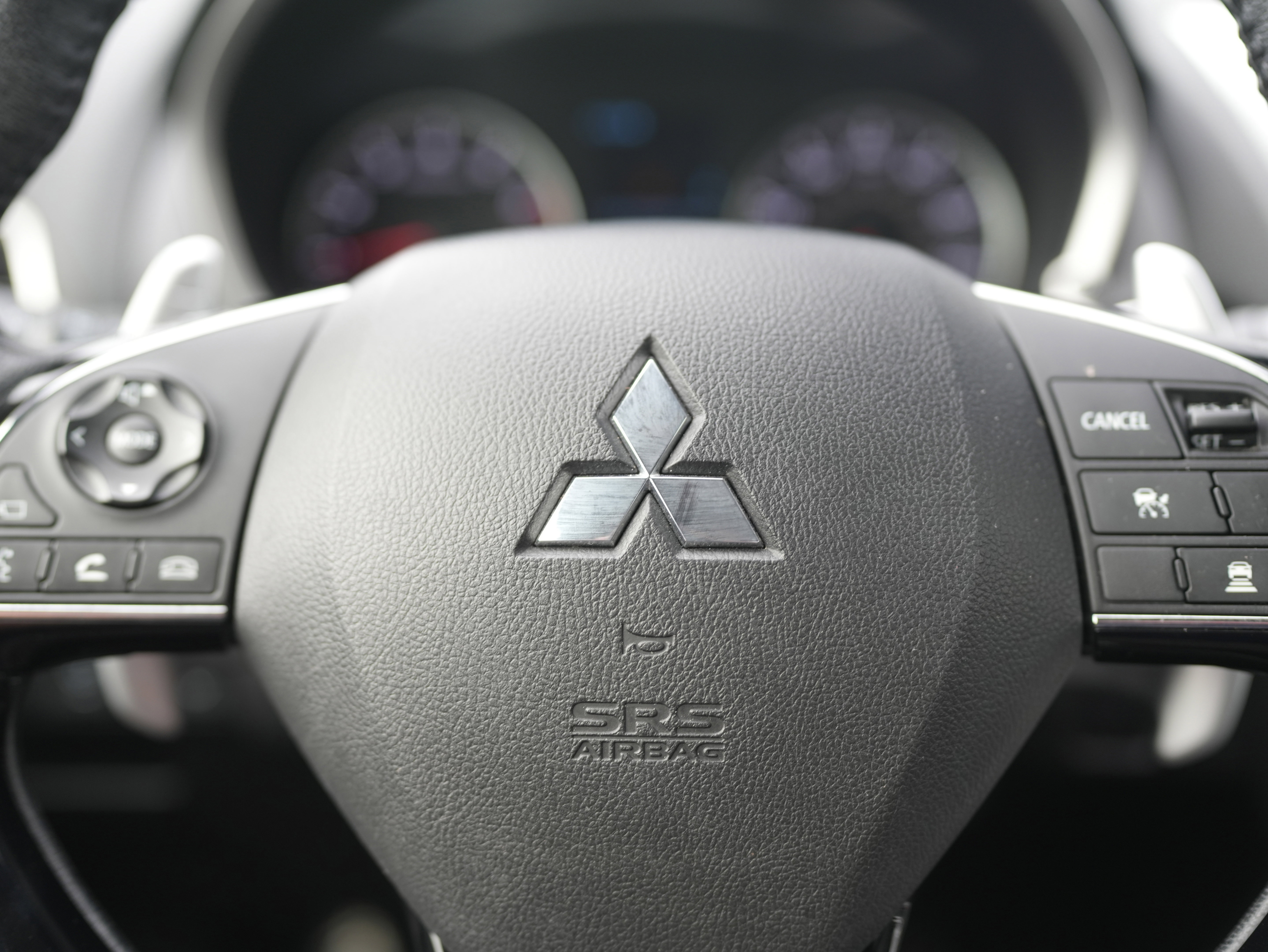 Used 2019 Mitsubishi Eclipse Cross AWD image 21