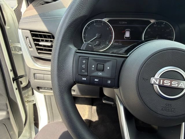 Used 2023 Nissan Rogue SV AWD/4WD image 20