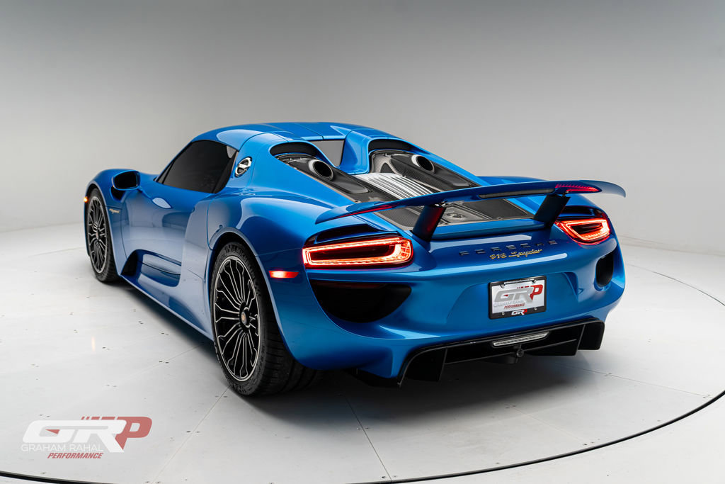 Used 2015 Porsche 918 Spyder image 5