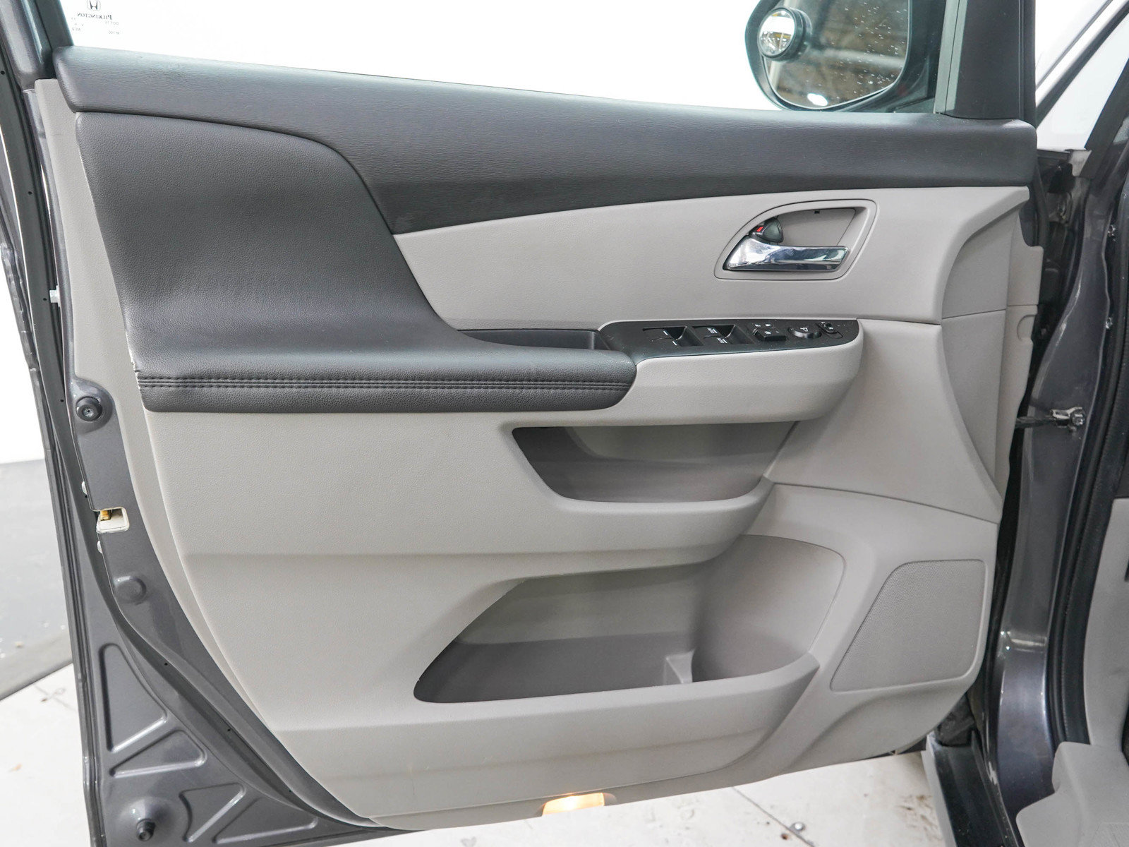 Used 2016 Honda Odyssey SE image 22